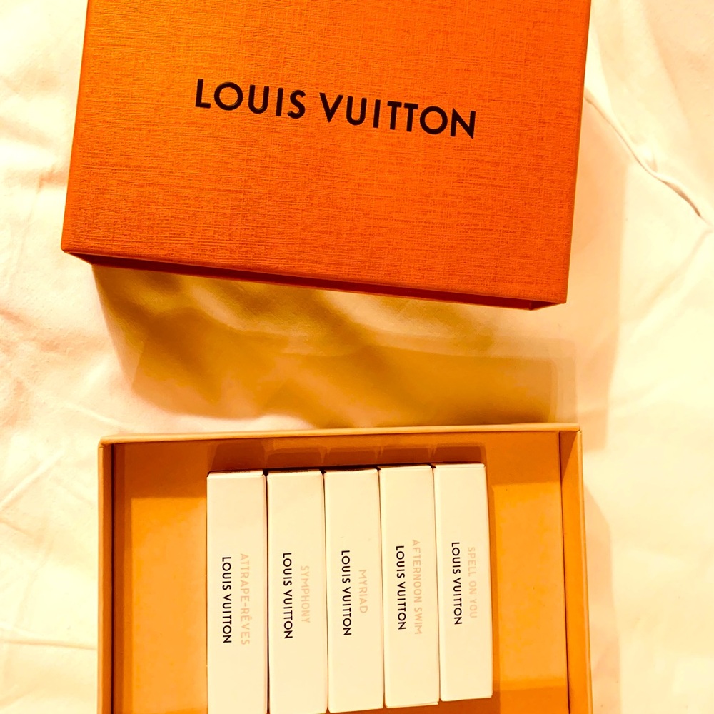 MYRIAD Luis Vuitton authentic perfume travel size, only one for sale, beautiful - Picture 3 of 3